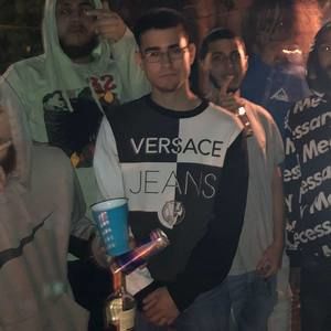 Meet your Posher, Jonathan